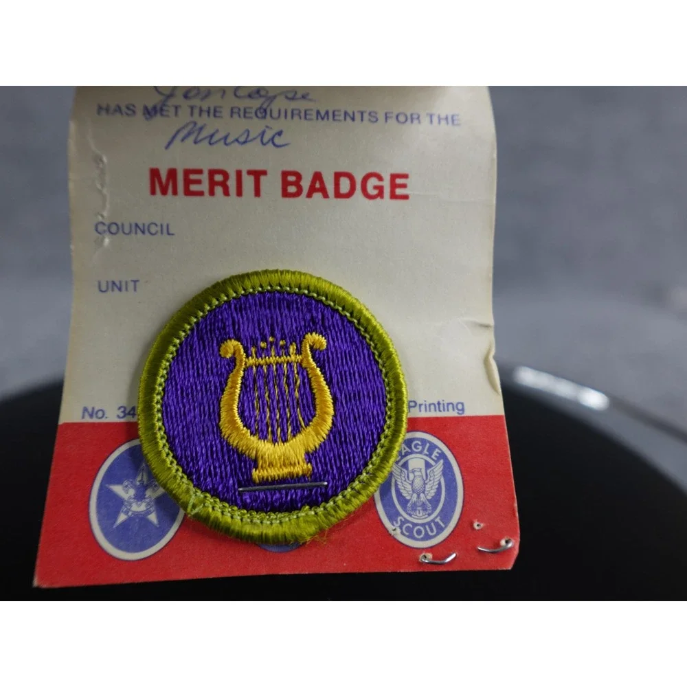 Lot of 8 Boy‎ Scouts of America Merit Badges with Cards